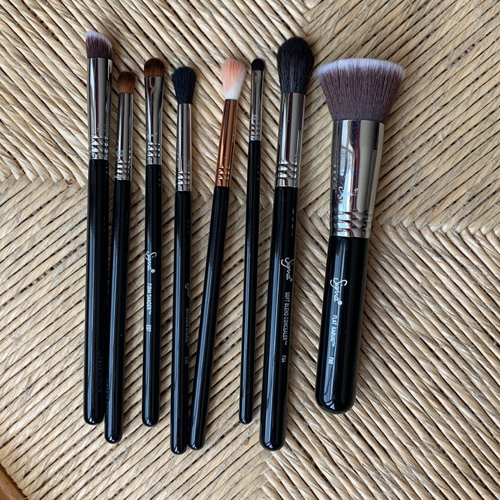 Sigma  Makeup Brush Set of 8